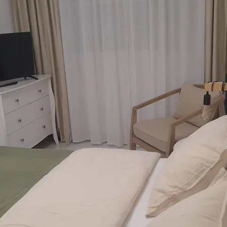 Paraiso, Sea View, טורבייחה